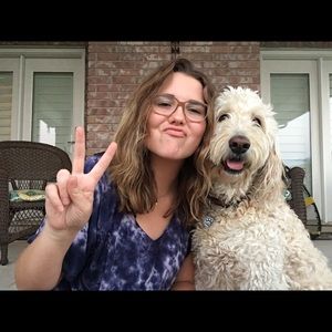 Meet your Posher, Sidney